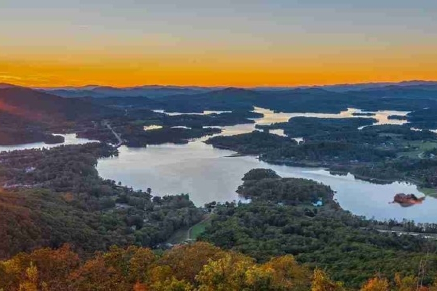 a7Do2E5xRDyY9n43m5RZ_25_9ee05b7f8a6cd76eba5d964123e72189_cover