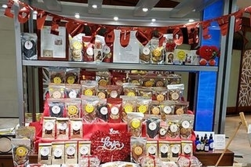 Tweedle Pet Products