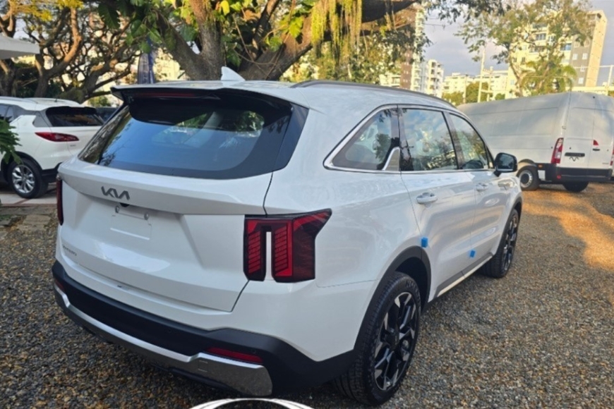 carros.charlies.dealer.kia.sorento.mq4.luxury.2026.us49.990.3
