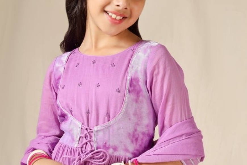 Indian Ethnic and Traditional Dresses for Kids 7